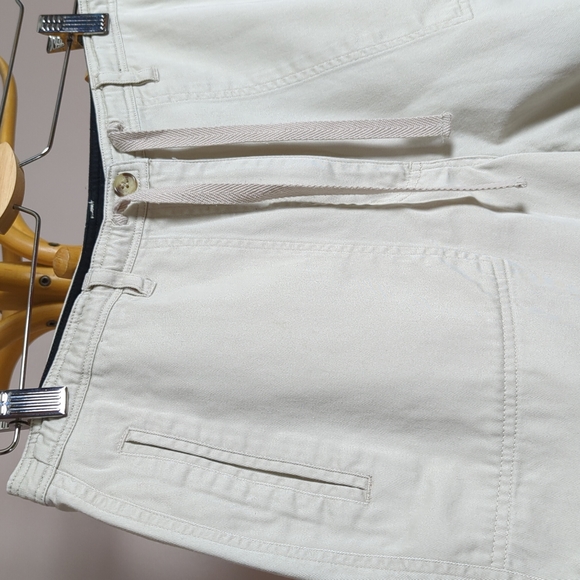 2/40 Vintage Fairweather tan shorts - Picture 4 of 6